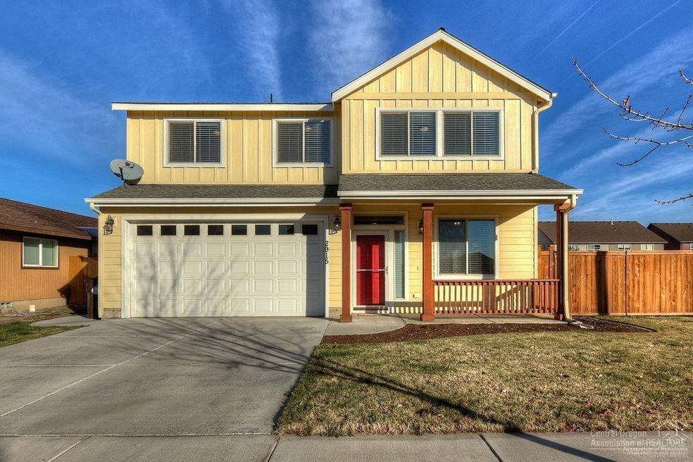 2915 SW Indian Place, Redmond, OR 97756 - photo 1