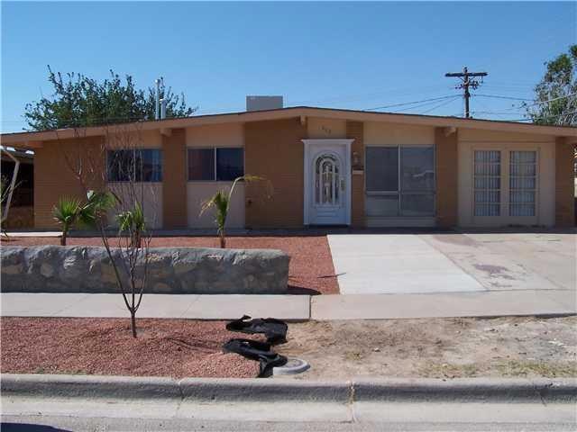 302 Bernadine Ave, El Paso, TX 79915 - photo 1
