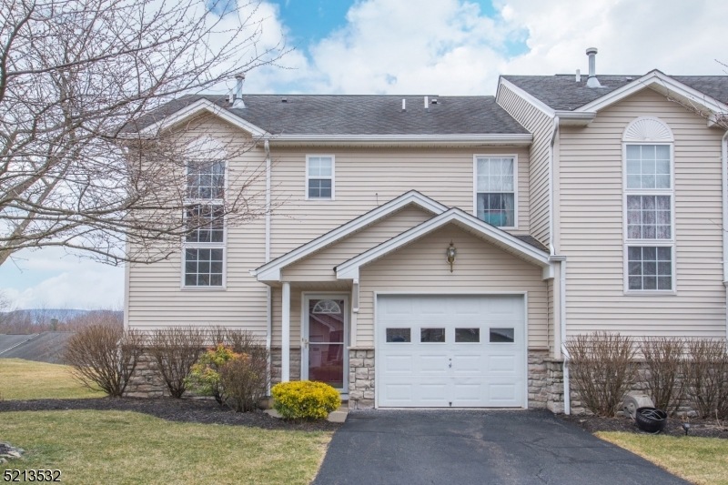 9 Stonehill Rd, Hamburg, NJ 07419 - photo 1