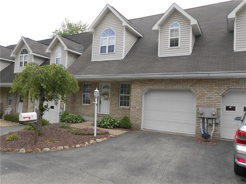 Inviting front porch to Unit 2