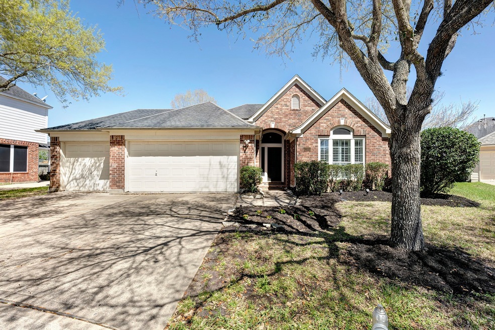 21906 Maybrook Ct, Richmond, TX 77469 - photo 1