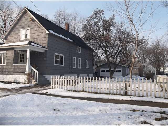 18 Center Ave, North Tonawanda, NY 14120 - photo 1