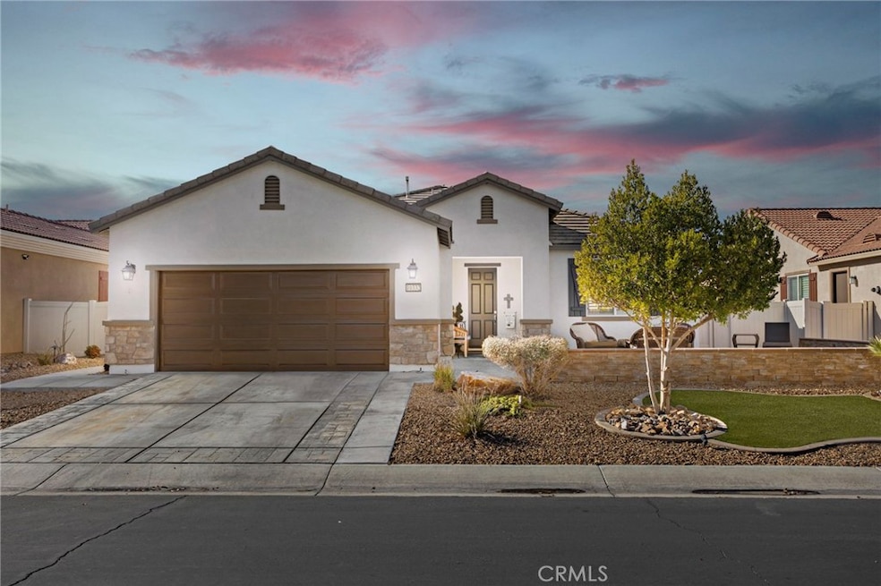 10332 Darby Rd, Apple Valley, CA 92308 - photo 1