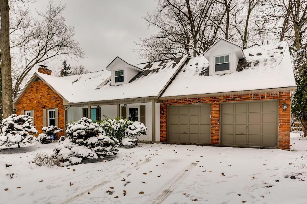 4311 WOODHALL RD Upper-large-003-14-Exte