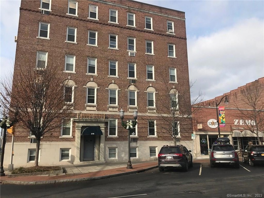 218 Bedford St unit 3B, Stamford, CT 06901 - photo 1