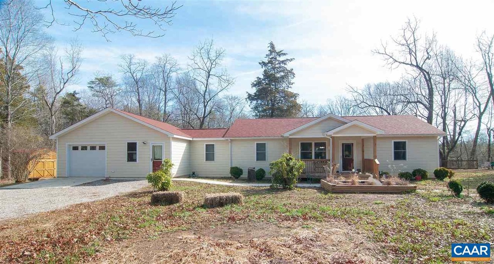 3 BR/2 BA Ranch w/Open Floor Plan, attached Garage