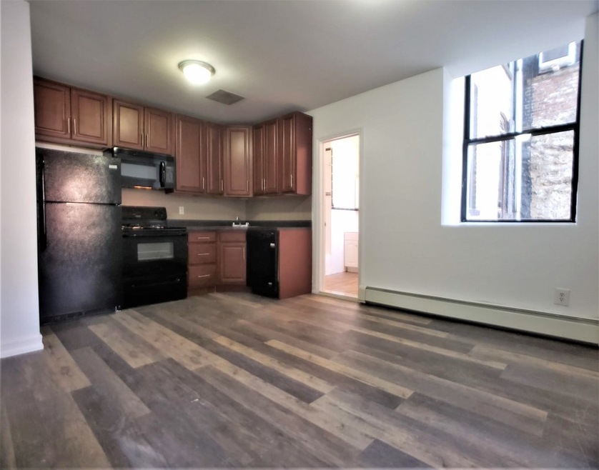 672 St Nicholas Ave unit B1, Hamhgts, NY 10030 - photo 1