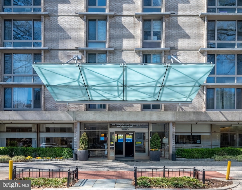 For Sale $210,000 • Co-Listing Agent