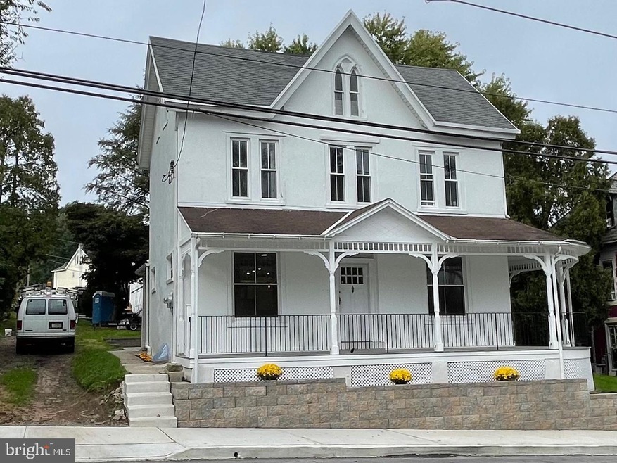 216 S Main St, Spring City, PA 19475 - photo 1