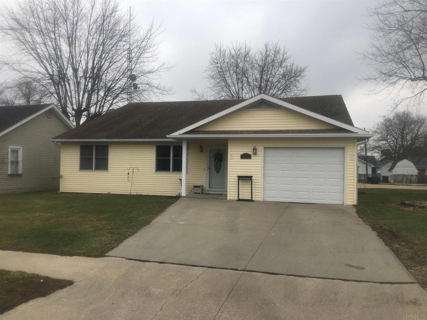 1009 W North St, Portland, IN 47371 - photo 1