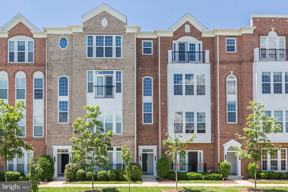 20640 Sibbald Square, Ashburn, VA 20147 - photo 1