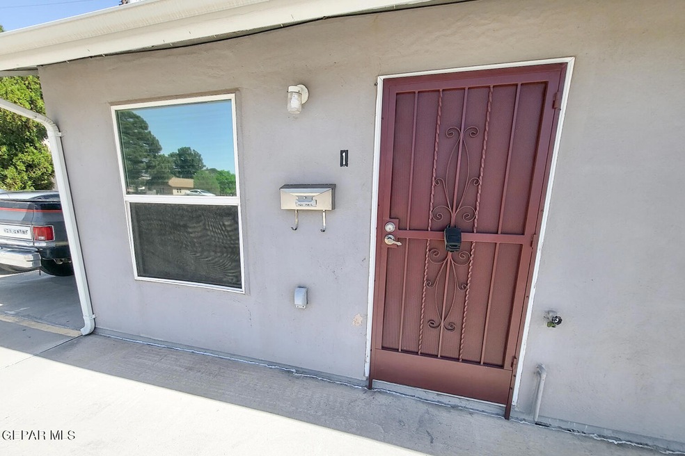 7365 N North Loop Dr unit 2, El Paso, TX 79915 - photo 1