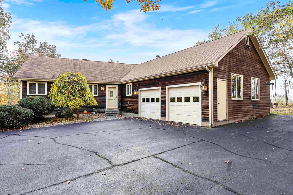 652 Borough Rd, Pembroke, NH 03275 - photo 1