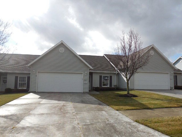 845 King Ridge Dr, Ashland, OH 44805 - photo 1