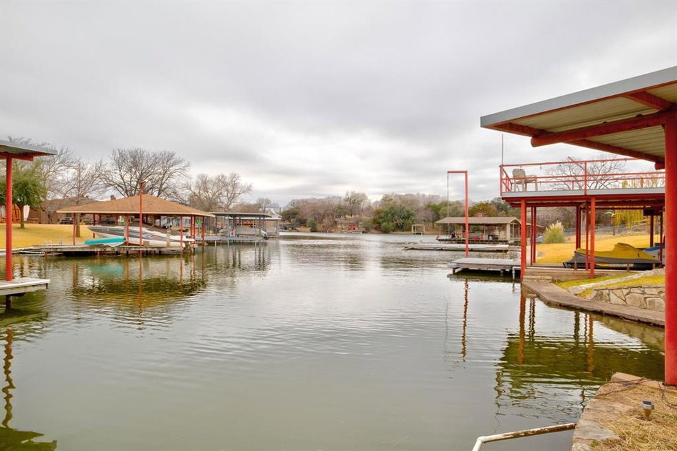 2906 Galaxy St, Granbury, TX 76049 - photo 1