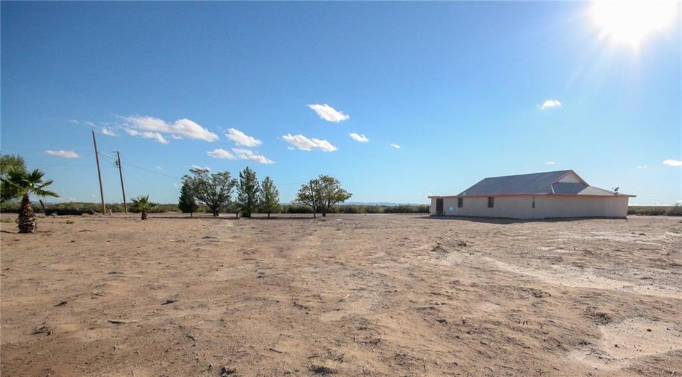 14901 Raquel St, El Paso, TX 79928 - photo 1