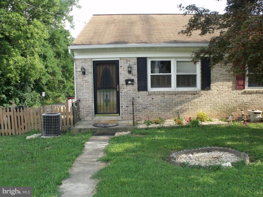 646 Franklin St, Columbia, PA 17512 - photo 1