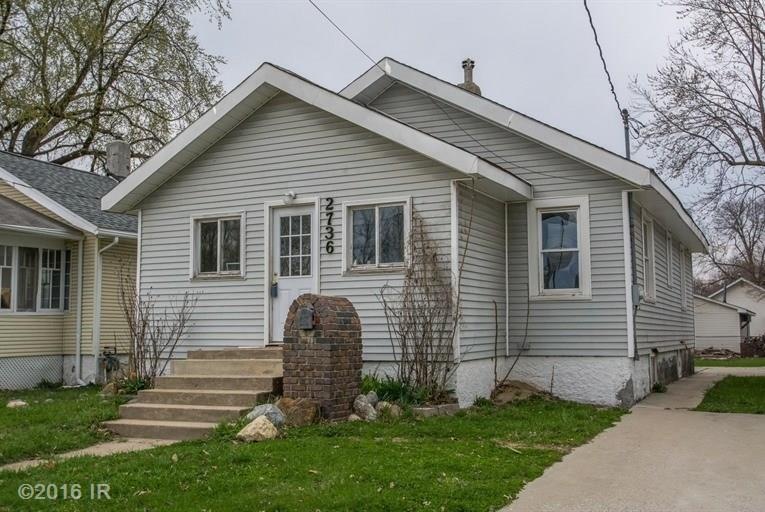 2736 E Grand Ave, Des Moines, IA 50317 - photo 1