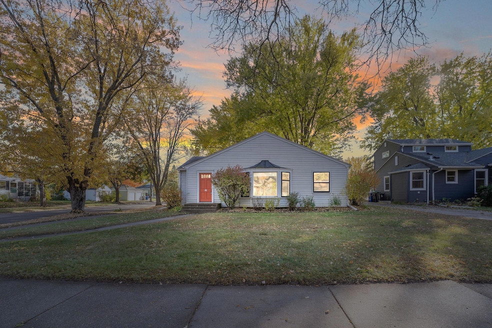 Pending $350,000 • Co-Listing Agent