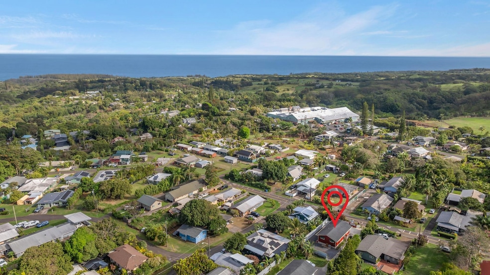 1702 Haiku Rd unit B, Haiku, HI 96708 - photo 1