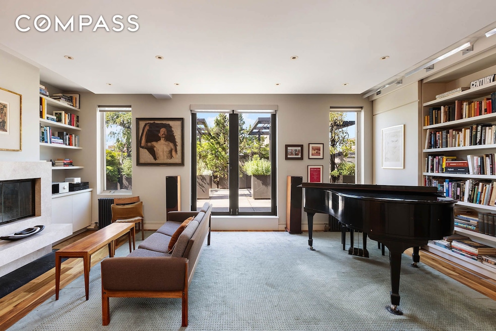 For Sale $2,150,000 • Co-Listing Agent