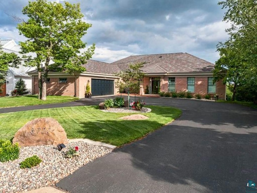 3727 N Ridge Rd, Duluth, MN 55804 - photo 1