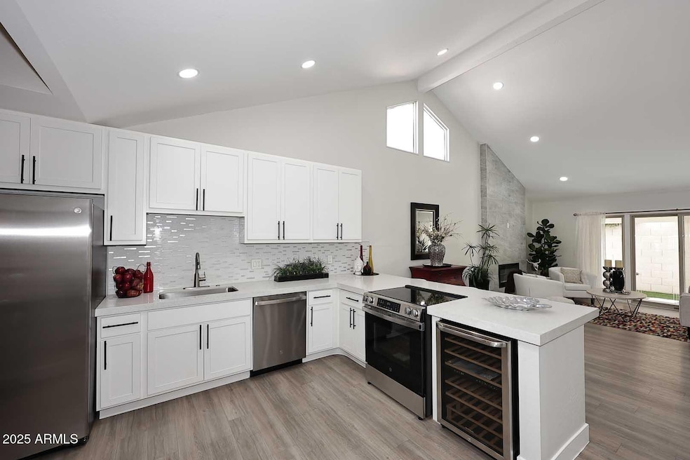 4317 N 29th Way, Phoenix, AZ 85016 - photo 1