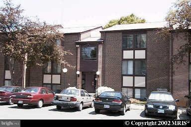 3115 Buccaneer Ct unit 202, Fairfax, VA 22031 - photo 1