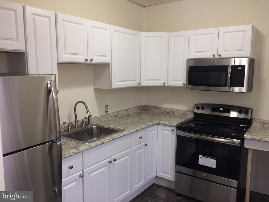 79 N Charlotte St unit 2, Pottstown, PA 19464 - photo 1