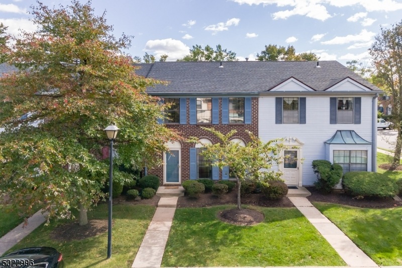 2 Kirby Ln, Franklin Park, NJ 08823 - photo 1