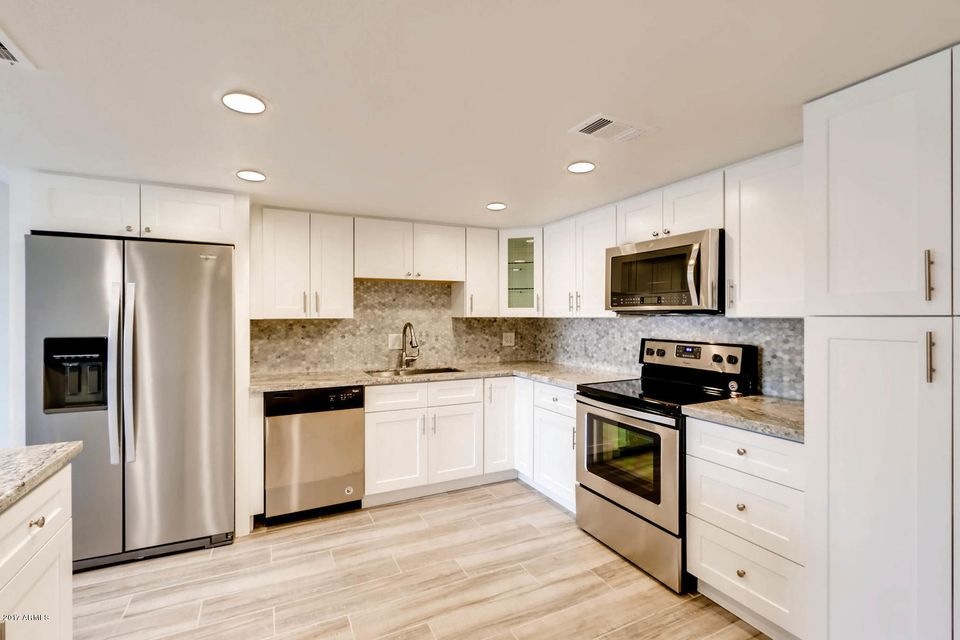 7910 e camelback 104-large-004-2-Kitchen