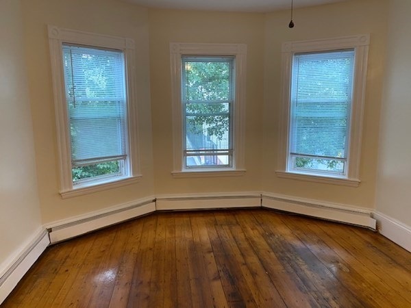 746 E 3rd St unit 2, Boston, MA 02127 - photo 1