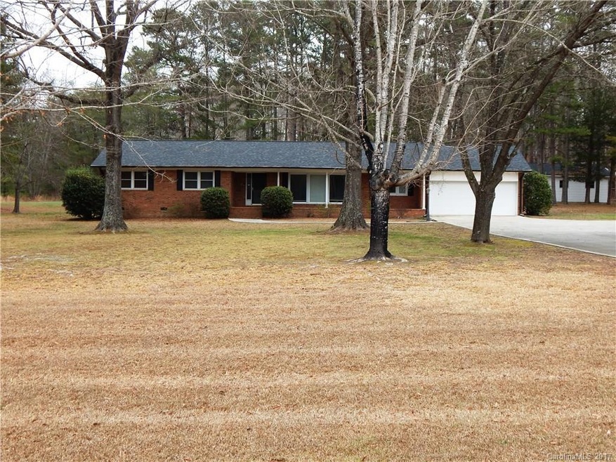 1062 Meadow Creek Church Rd, Locust, NC 28097 - photo 1