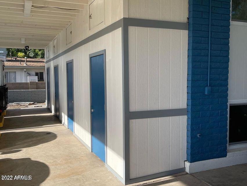 319 S Pioneer, Mesa, AZ 85204 - photo 1