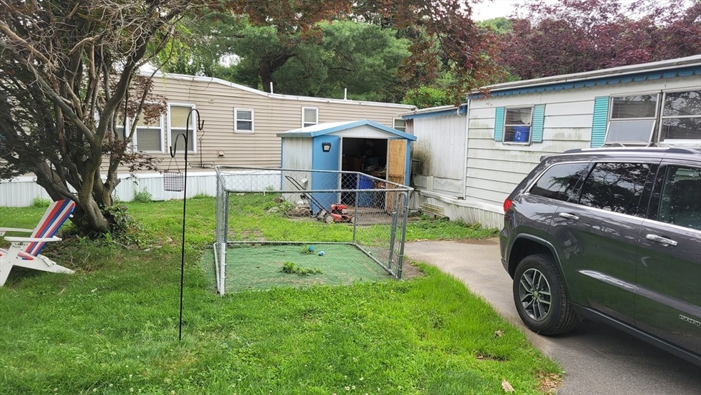 261 Newbury St unit 109, Peabody, MA 01960 - photo 1