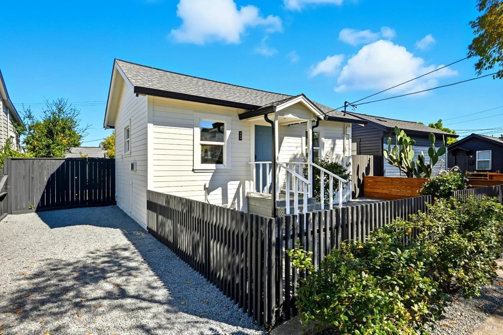 Under Contract $599,000