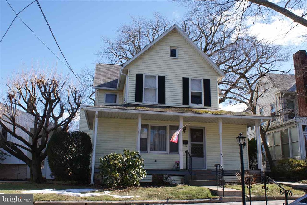 132 Bosler Ave, Lemoyne, PA 17043 - photo 1