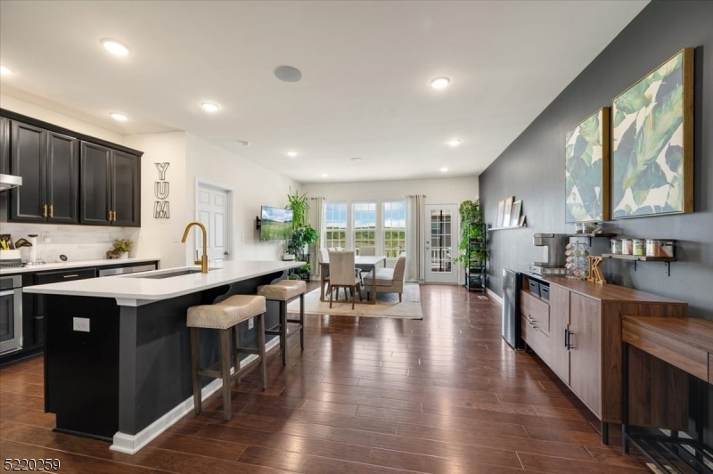 33 Albert Ct, Randolph, NJ 07869 - photo 1