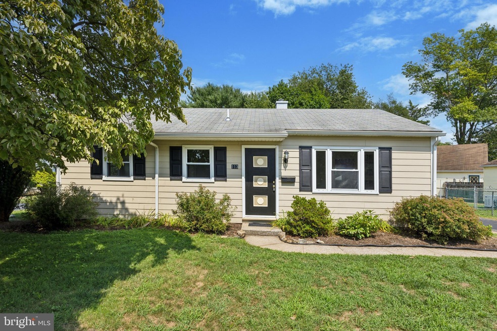 113 Manor Rd, Paoli, PA 19301 - photo 1