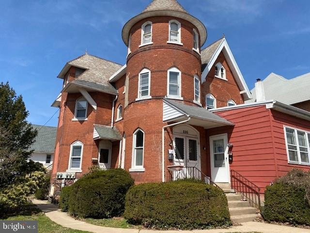 116 S 6th St unit 2, Perkasie, PA 18944 - photo 1