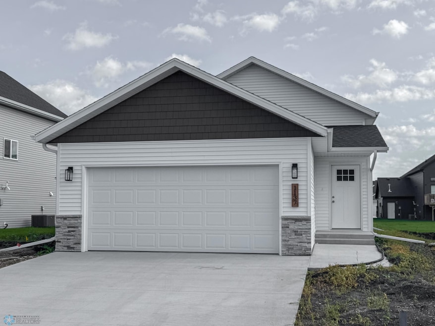 1137 60th Ave W, West Fargo, ND 58078 - photo 1