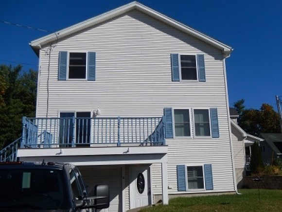 18 Lighthouse Way