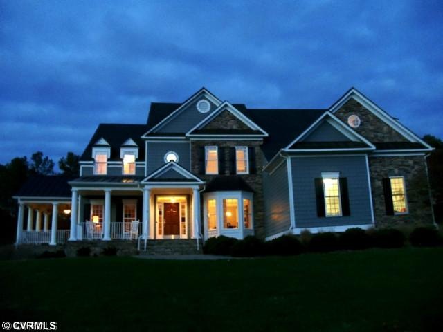 Exterior Front - PLEASE CLICK VIRTUAL LINK TAB ABO