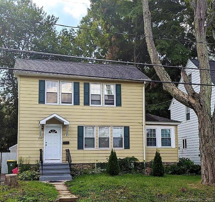 825 Cooke St, Waterbury, CT 06710 - photo 1
