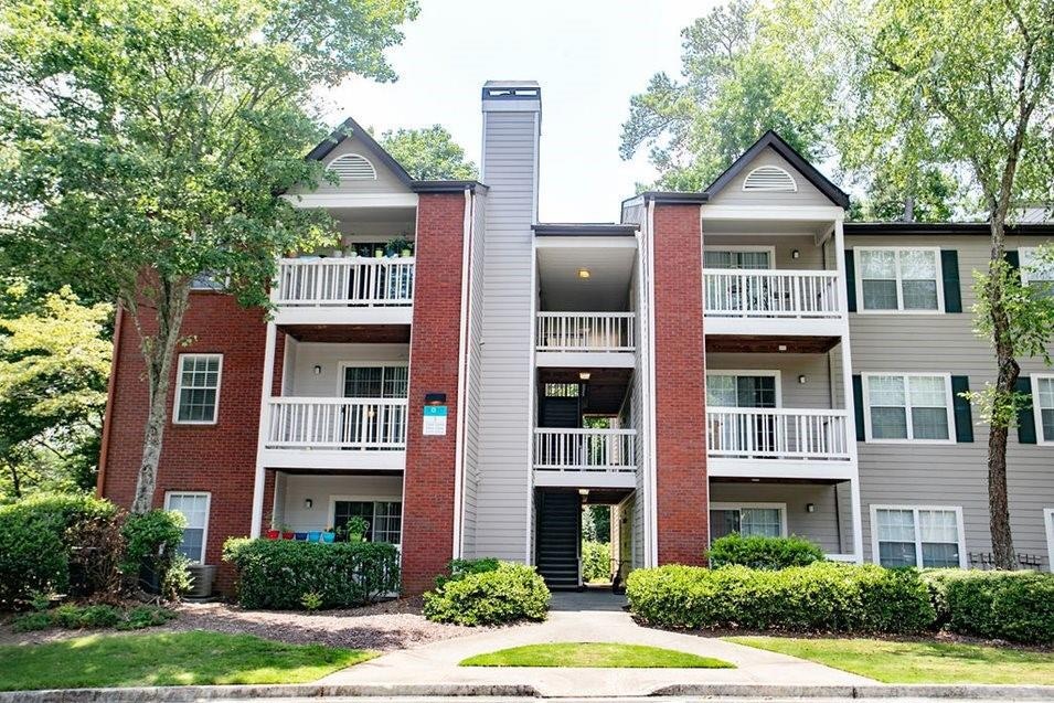 100 Ashford Gables Dr unit 8A-212, Dunwoody, GA 30338 - photo 1