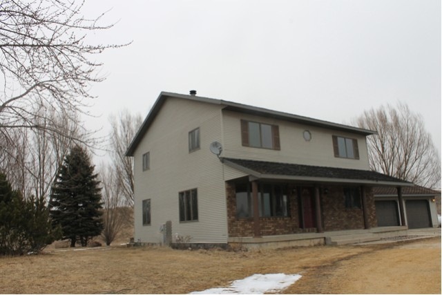 W6634 Franklin Rd, Monroe, WI 53566 - photo 1