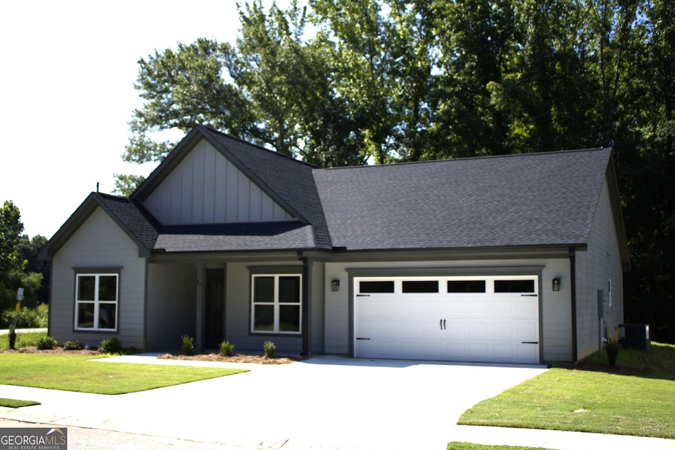 17 Fairview Station, Hartwell, GA 30643 - photo 1