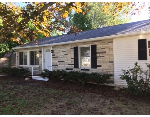 10 Alton Dr, Dudley, MA 01571 - photo 1