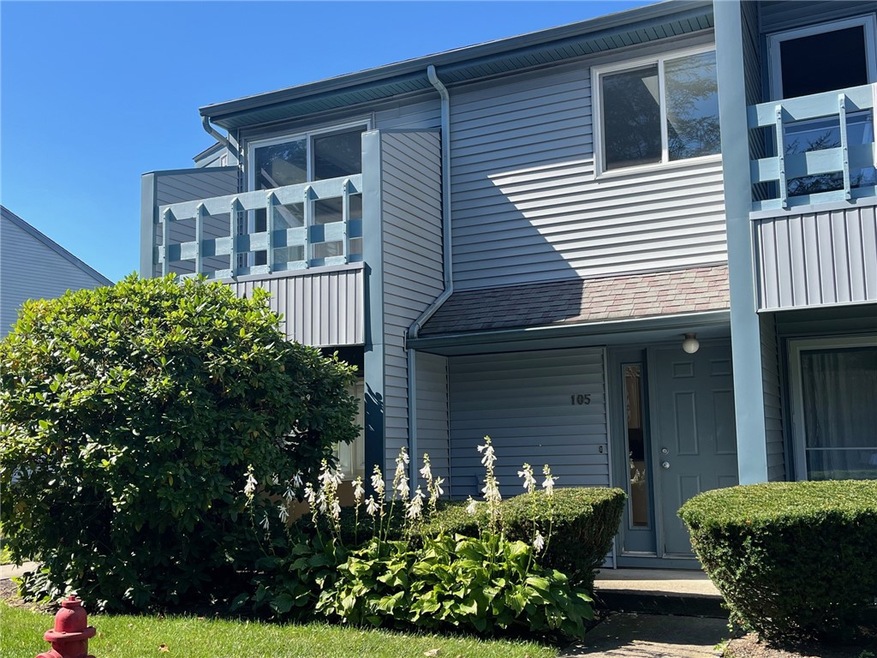 511 Child St unit 105, Warren, RI 02885 - photo 1