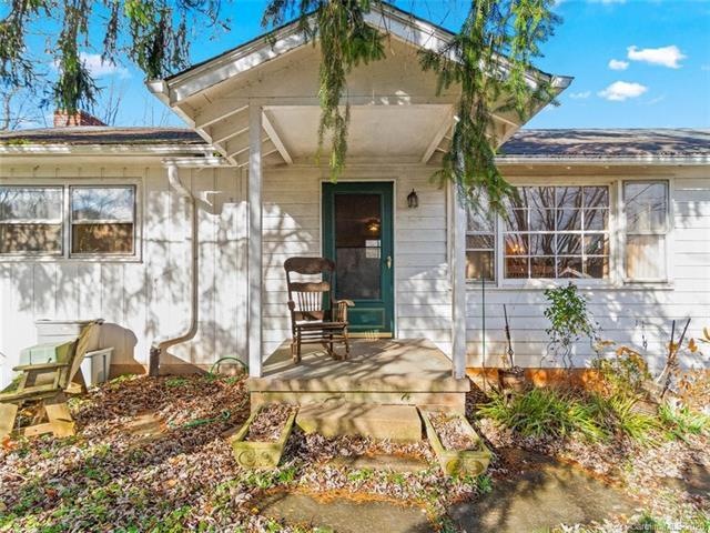 960 New Leicester Hwy, Asheville, NC 28806 - photo 1